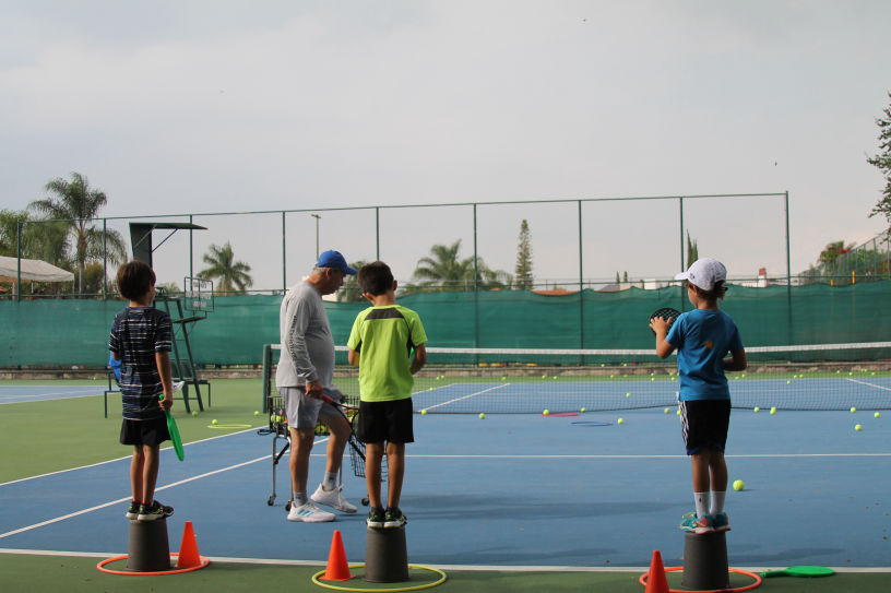 Profesores Mini Tenis