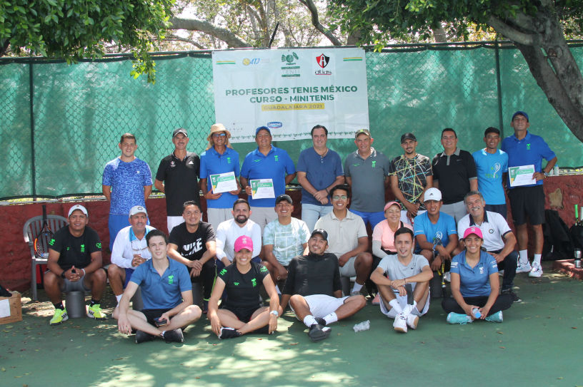 Profesores Mini Tenis